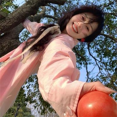 荒村客栈海报
