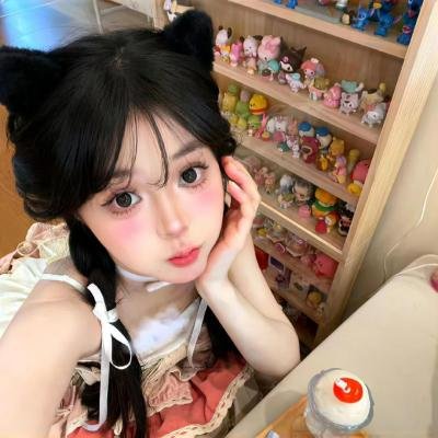 可爱的茱莉亚海报